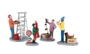 Getting Ready to Decorate Set of 4 Figurine 2022 Lemax Christmas Village Collection